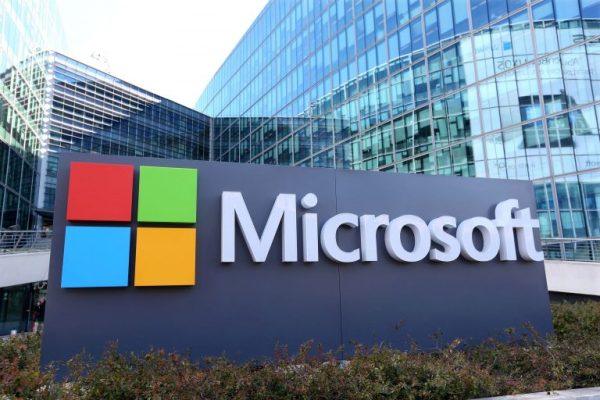 Microsoft: Κλιμακώνεται η σύγκρουση με Amazon  OpenAI για cloud και τεχνητή νοημοσύνη