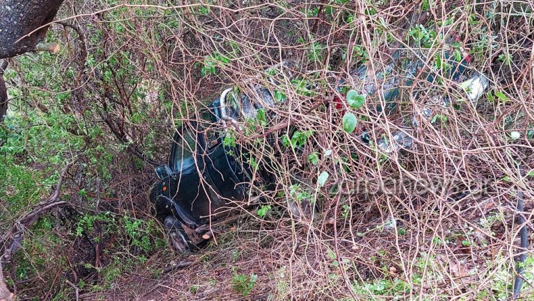 Χανιά: Αυτοκίνητο έπεσε σε γκρεμό  Απεγκλωβίστηκε ζευγάρι ηλικιωμένων