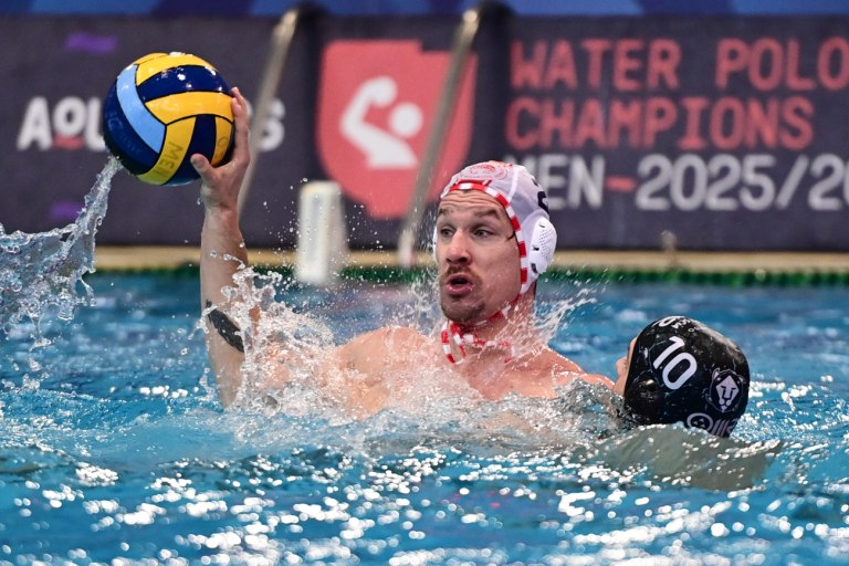 Ολυμπιακός  Μπρέσια 14-11: Πήρε τη νίκη και μπήκε γερά στο κόλπο της πρόκρισης