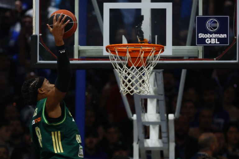 Παναθηναϊκός: Χωρίς Χολμς η δωδεκάδα για το ματς με τον Ερυθρό Αστέρα