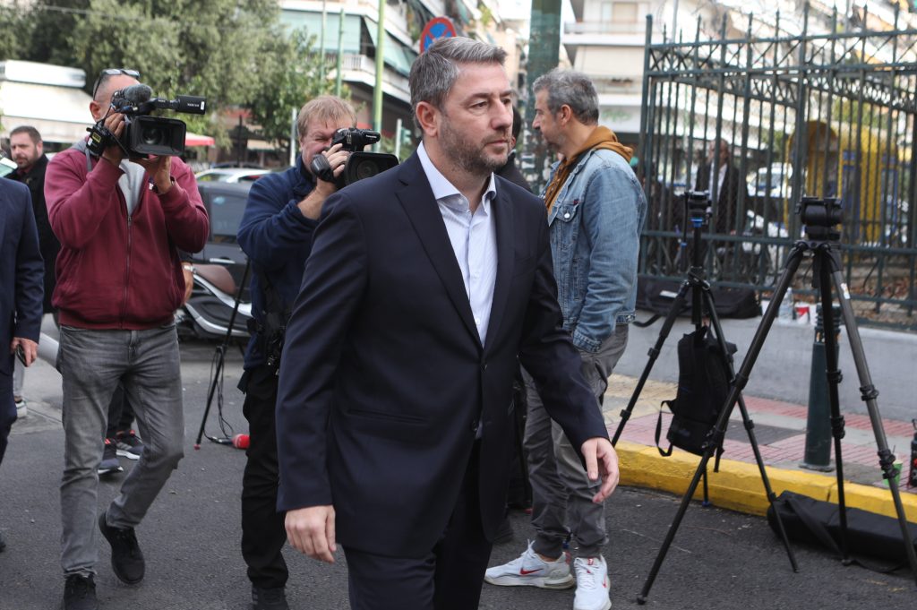 Υποκλοπές: Απάντηση από την