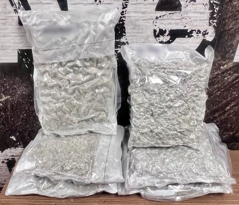 Έκαναν ταχυδρομικές