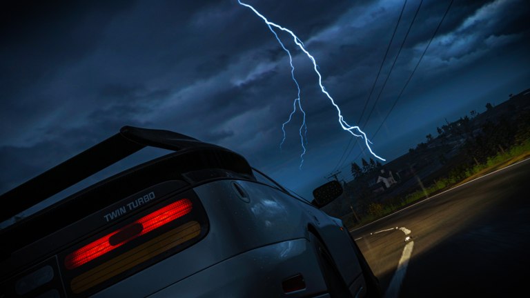 Οδήγηση με κακοκαιρία: Τι