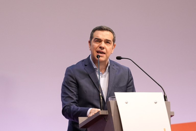 Άρχισε το τελικό ξεκαθάρισμα στην Αριστερά πριν το κόμμα Τσίπρα  Nέες οδύνες στη Νέα Αριστερά, ρήξεις στο ΣΥΡΙΖΑ