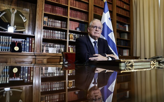 Ο Κ. Τασούλας συναντήθηκε με τον πρώην υπουργό και ομότιμο καθηγητή Τ. Γιαννίτση