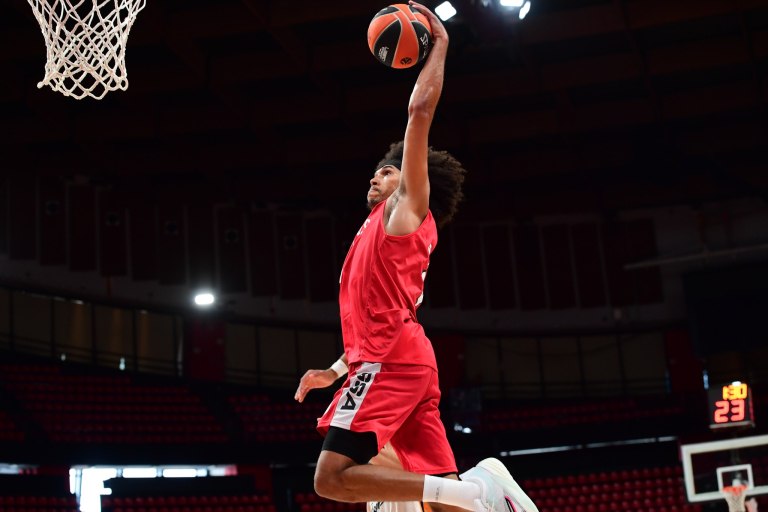 Αποκαλυπτήρια για τον