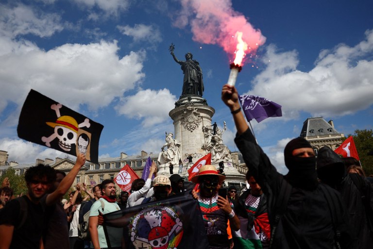 Μπλοκάρουμε τα πάντα: Οι