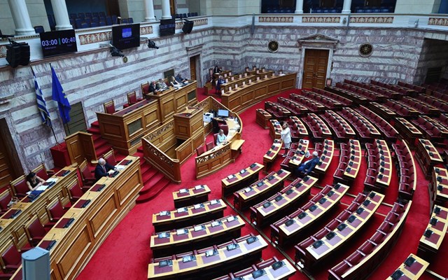 Βουλή: Η λαϊκή κατοικία, το