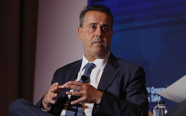 Μπαράζ επαφών Στ.