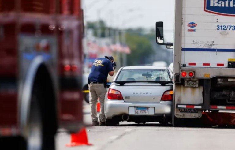 Σικάγο: Ο δήμαρχος ζητά τη