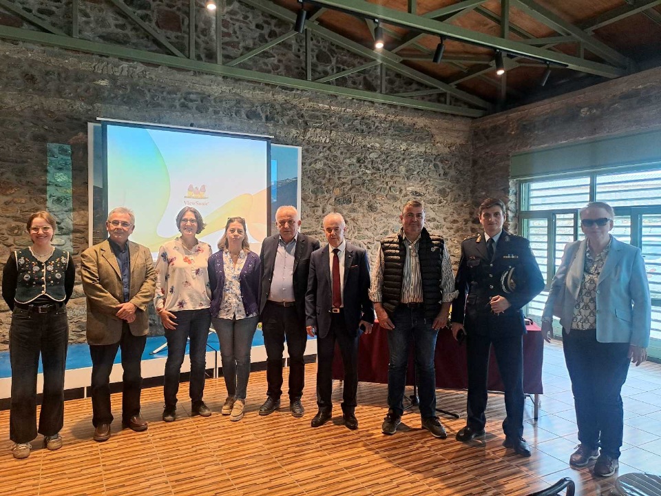 Δ. Τεμπών: Ευρήματα 10ετούς