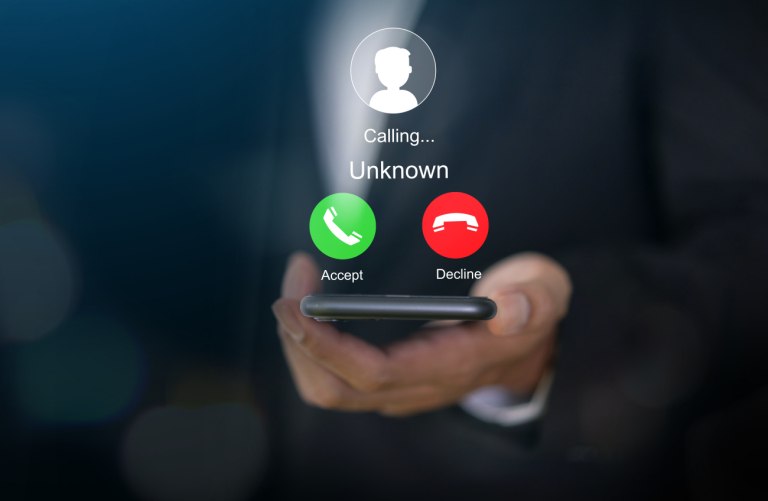 Στην παγίδα απατεώνων έπεσε 15χρονος  Πώς τον εξαπάτησαν