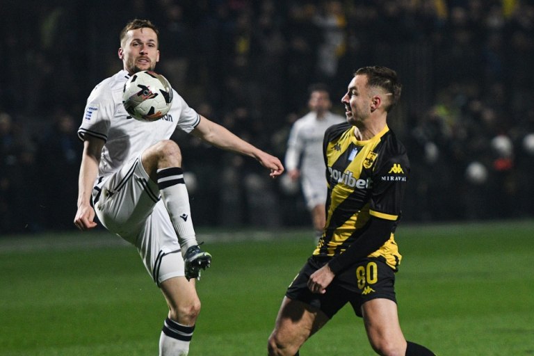 LIVE: Άρης ΠΑΟΚ