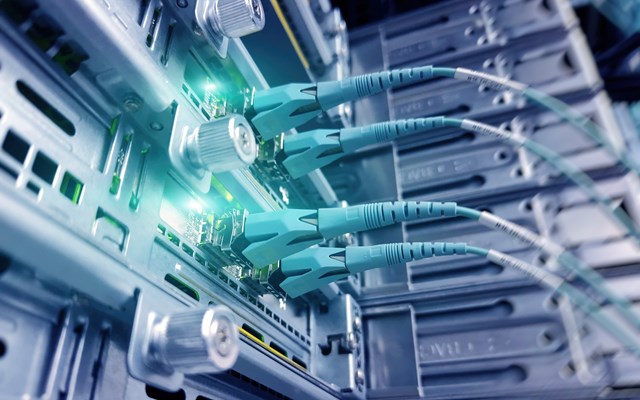 Ξεκίνησε η εμπορική