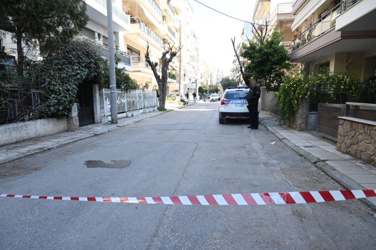 Δολοφονία 20χρονου στη Θεσσαλονίκη: Ταυτοποιήθηκε και αναζητείται νεαρός  Βίντεο με τις τελευταίες στιγμές του θύματος