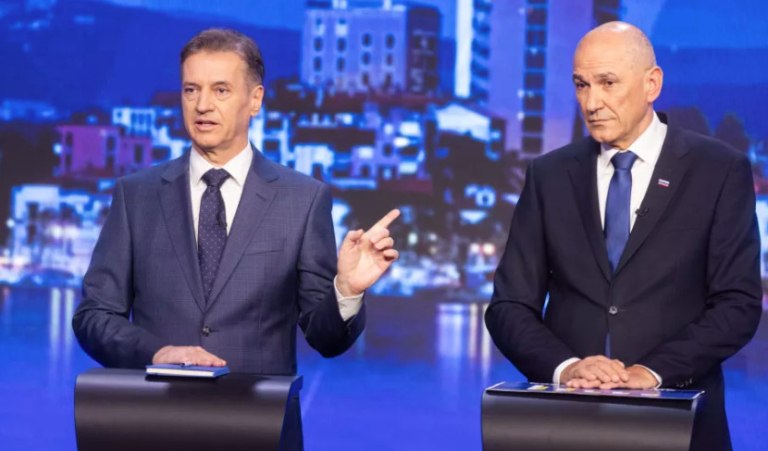 Σλοβενία: Παράνομες