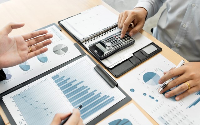 Νέος καθαρός δανεισμός 3,75