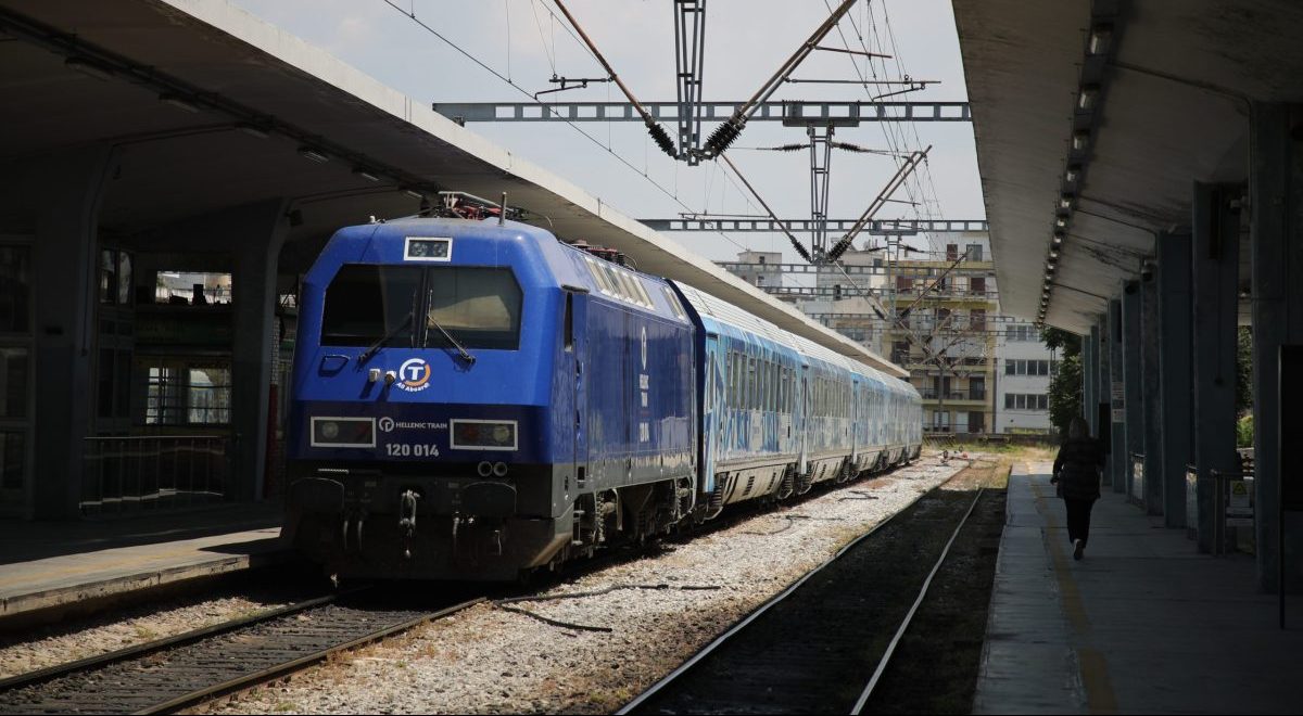 Πάνω από δύο ώρες