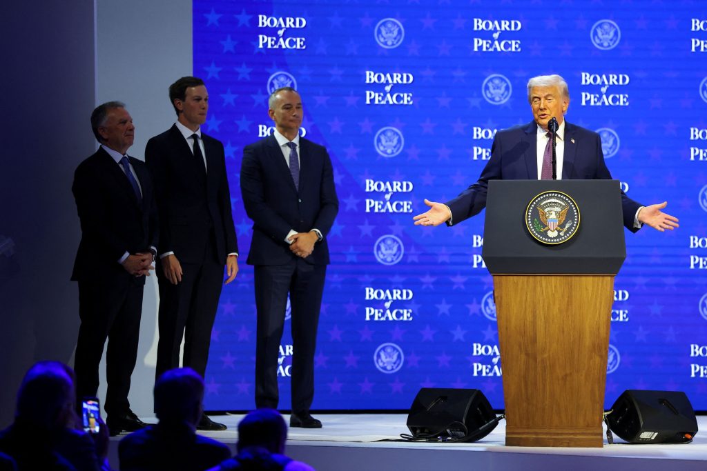 Νταβός: Προσηλωμένη στην