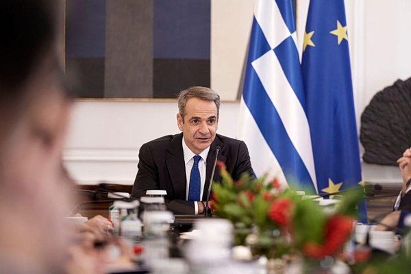 Κατώτατος μισθός: Αυξάνεται στα 920 ευρώ  Τι ανακοίνωσε ο Μητσοτάκης