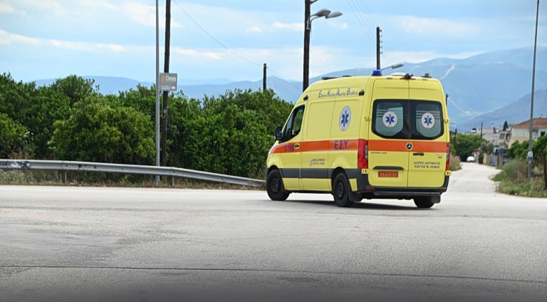 Σοκαριστικό εργατικό ατύχημα στο Κιάτο: Μηχάνημα έπιασε τα μαλλιά 40χρονης και της αφαίρεσε το δέρμα