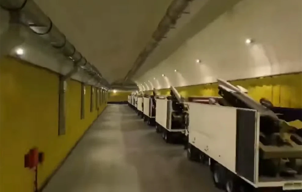 Η τεράστια πόλη στα έγκατα του Ιράν που τρομάζει  Τούνελ γεμάτα πυραύλους και drones (video)