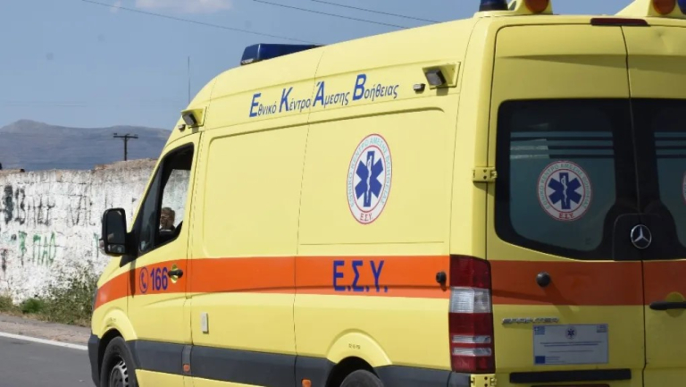 Τραγωδία στην Κόρινθο: Μπαλκόνι κατέρρευσε και σκότωσε μία γυναίκα  Τραυματίστηκαν τα παιδιά της