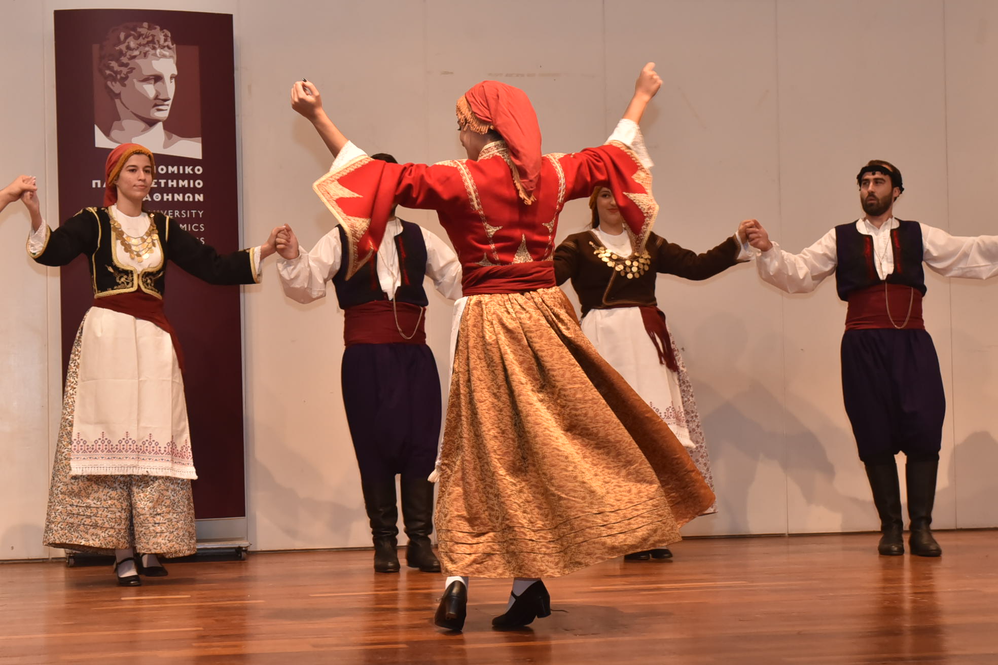 Τρίκαλα: Αρχίζουν τα