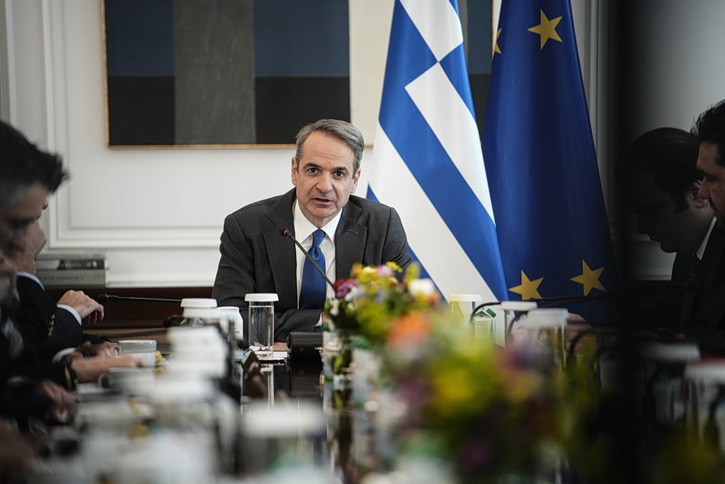 Τι εξετάζει η Αθήνα για την κρίση στη Μέση Ανατολή  Τα 5 πεδία ανησυχίας