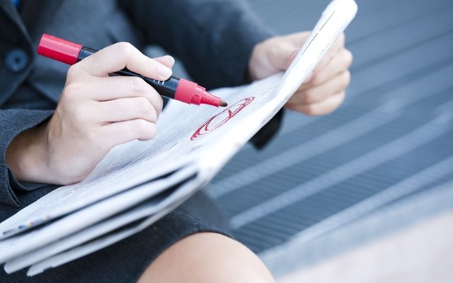 Στο 8,2% υποχώρησε η ανεργία