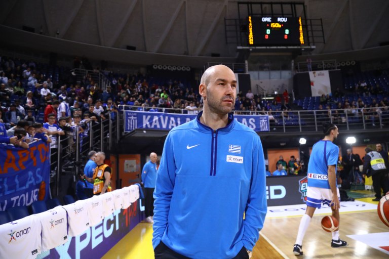 LIVE: Ελλάδα Ρουμανία