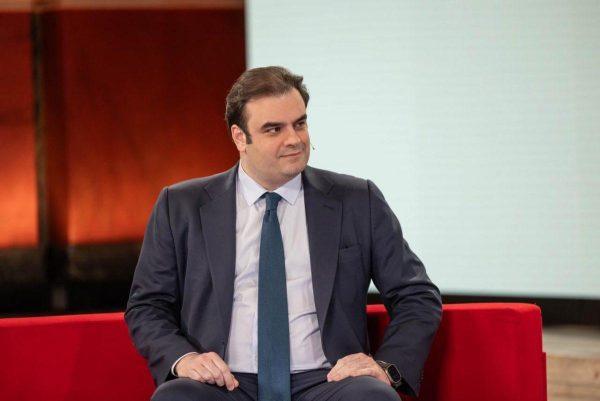 Πιερρακάκης: Φέρνουμε