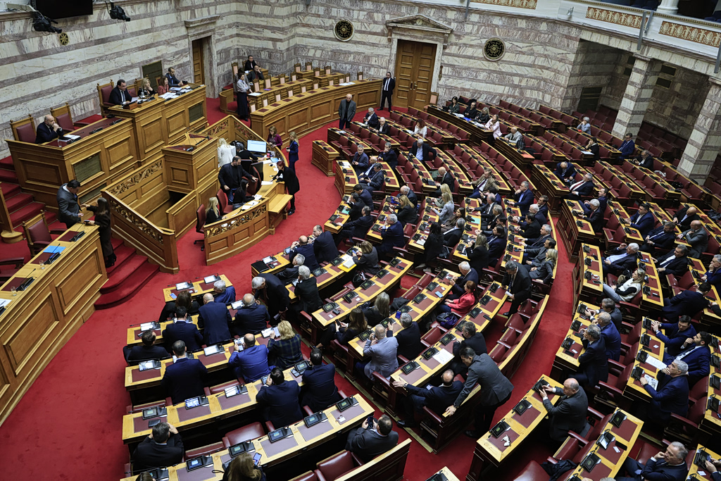 Μέτρα κατά της αθέμιτης κερδοφορίας: Στην Βουλή το νομοσχέδιο  Τι προβλέπεται για τα καύσιμα