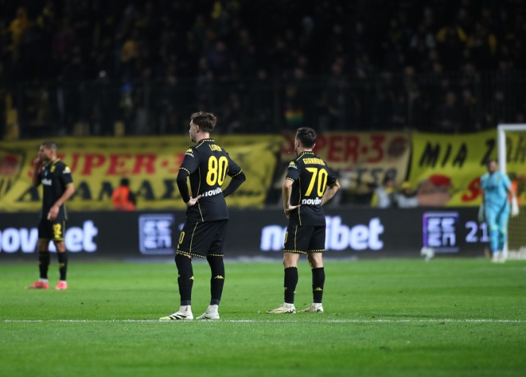 Άρης: Αποδοκιμασίες από