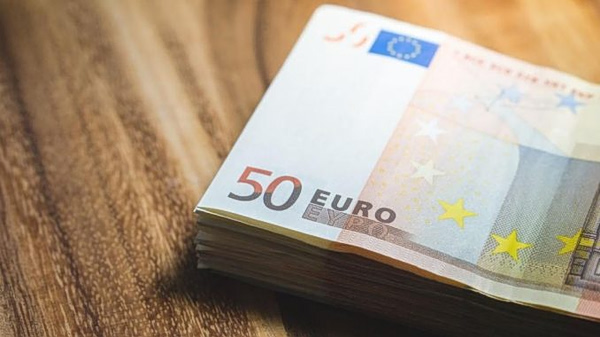 ΟΠΕΚΑ: Την Παρασκευή καταβάλλονται τα επιδόματα – Οι κατηγορίες