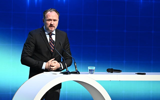 Δεν βλέπει κίνδυνο ενεργειακών ελλείψεων για το καλοκαίρι η Κομισιόν - Πληρώνουμε 600 εκατ. την ημέρα λόγω υψηλών τιμών πετρελαίου και αερίου