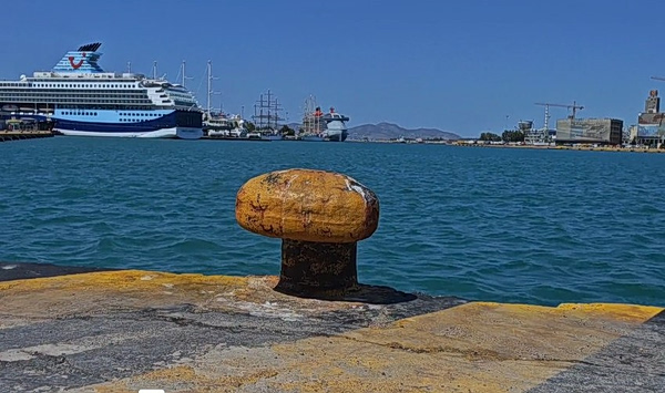 ΑΑΔΕ: Κατασχέθηκε φορτίο με 46 κιλά κοκαΐνη στο λιμάνι του Πειραιά