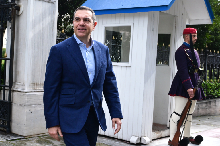 ΕΛΑΣ: Η «σταθερότητα» της κυβέρνησης στο ραντάρ – «Δεν είναι φυσικός νόμος οι χαμηλοί μισθοί, η ακρίβεια και η ανασφάλεια»