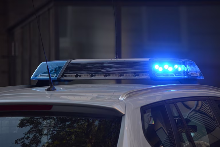 Θεσσαλονίκη: Σύλληψη 37χρονης – Συνόδευε μεθυσμένη την 8χρονη κόρη της