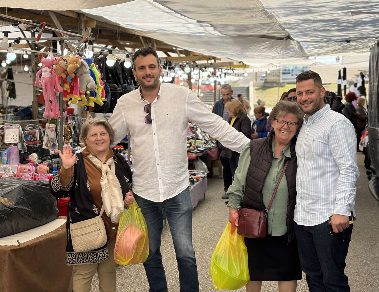 Άνοιξε το «Κουμ Παζάρ» Τυρνάβου