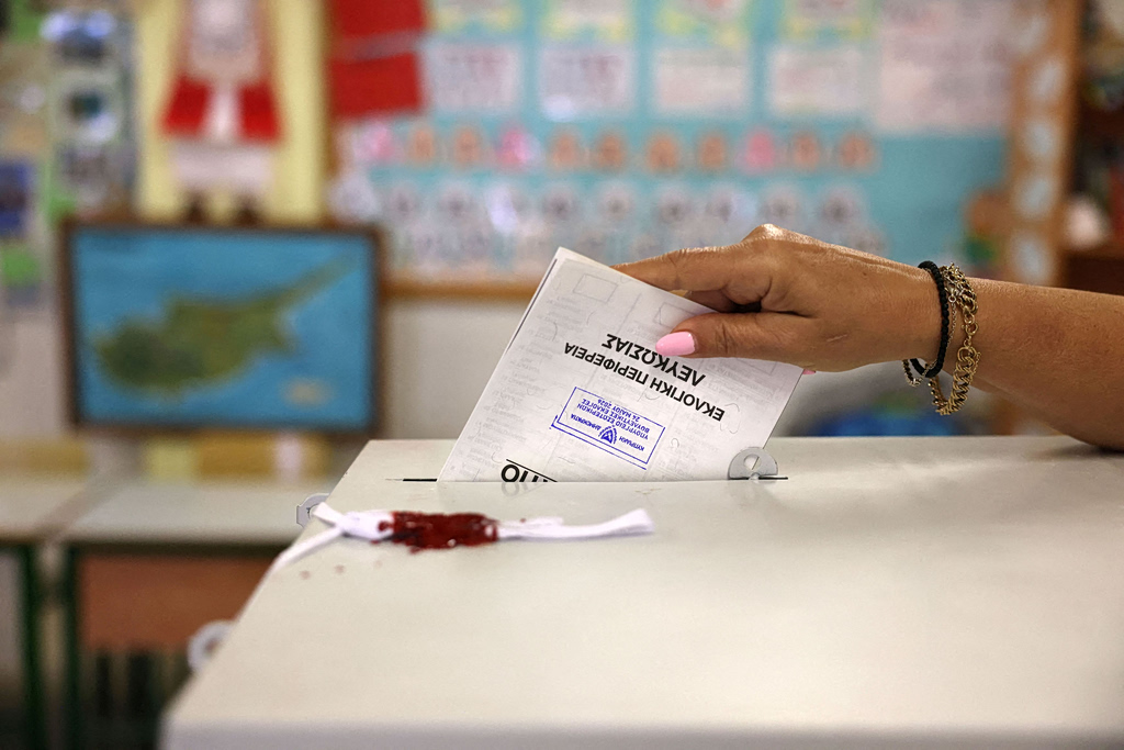 Εκλογές στην Κύπρο: «Η αποχή δεν είναι επιλογή» το μήνυμα του Χριστοδουλίδη – Στις 18.00 κλείνουν οι κάλπες