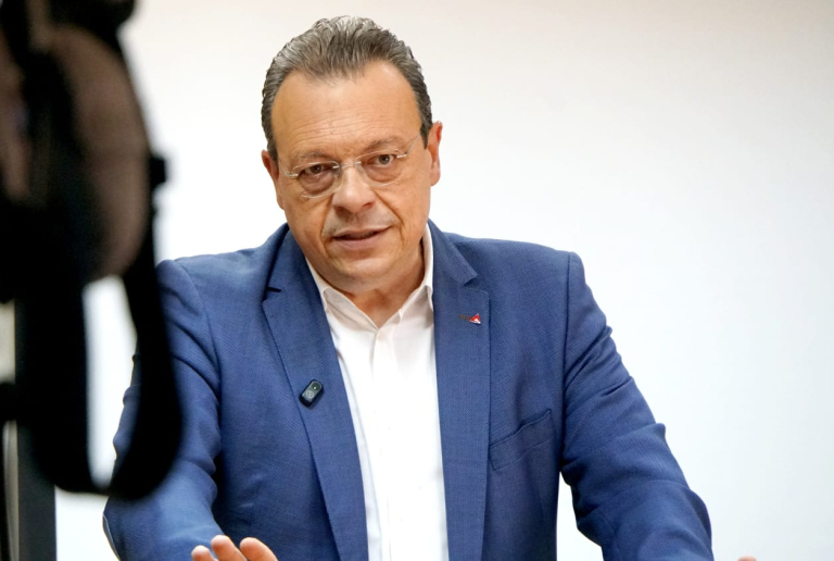 Φάμελλος: Επείγει η ενότητα για να φύγει η επικίνδυνη κυβέρνηση – Ξεκάθαρη επιλογή της κυβέρνησης να απαξιωθεί η Δημόσια Υγεία