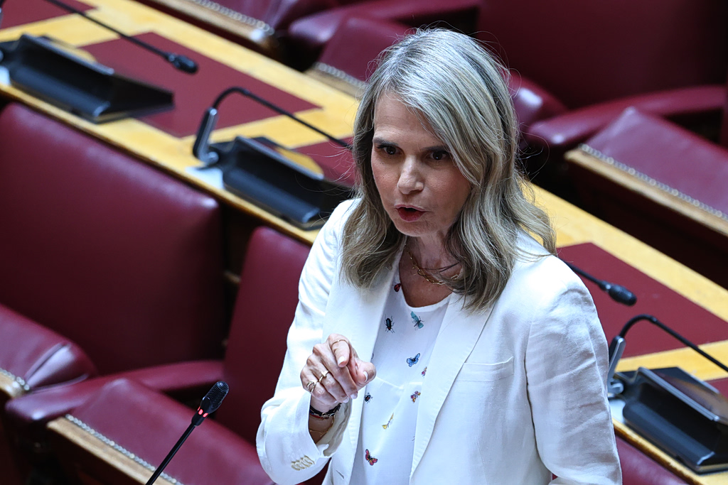 Αποστολάκη: Η μνήμη των δανειοληπτών είναι νωπή, ανεπαρκείς οι εξαγγελίες όσων δημιούργησαν το πρόβλημα