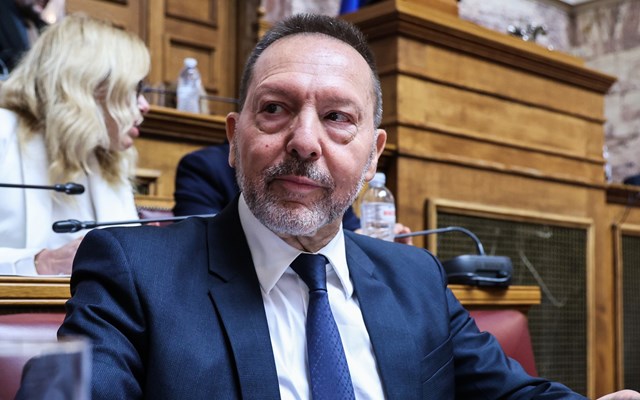 Βουλή: Εγκρίθηκε η ανανέωση της θητείας του Γ. Στουρνάρα στην ΤτΕ