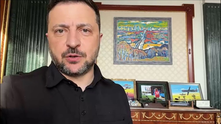 Απάντηση Ζελένσκι σε Πούτιν: «Η ρωσική πλευρά επιλέγει και πάλι τον πόλεμο»