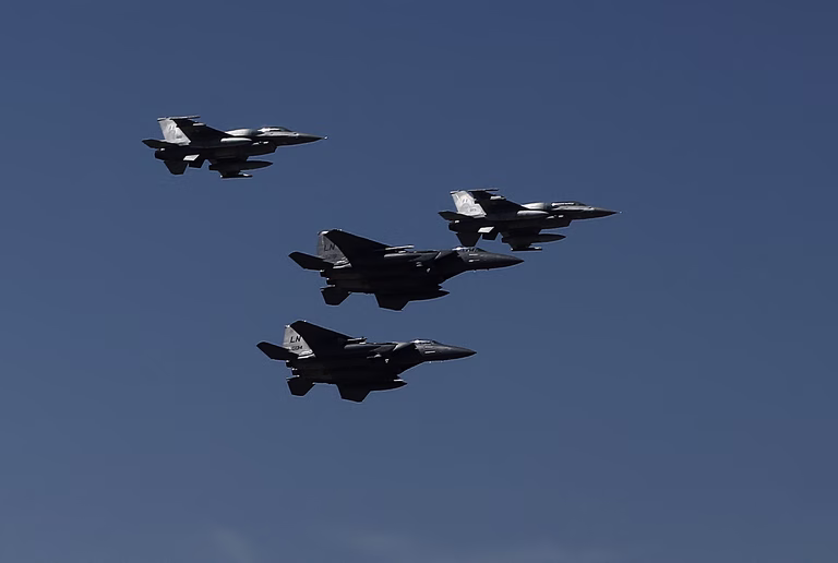 Μαχητικά αεροσκάφη πάνω από τον Αττική – Ποιος ο λόγος