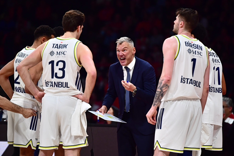 Euroleague: Υπέγραψε νέο 10ετές συμβόλαιο η Φενέρμπαχτσε (pic)
