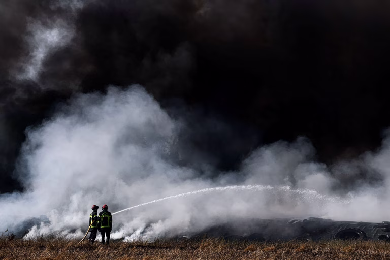 Καίγεται η Νότια Ευρώπη: Μάχη με τις φλόγες σε Γαλλία, Ισπανία, Πορτογαλία