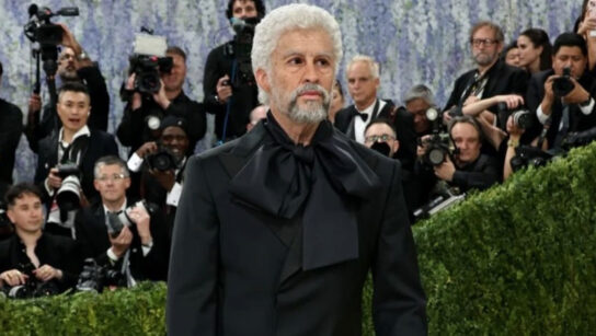 H απίστευτη μεταμόρφωση του Bad Bunny στο Met Gala 2026 – Εμφανίστηκε 50 χρόνια μεγαλύτερος!