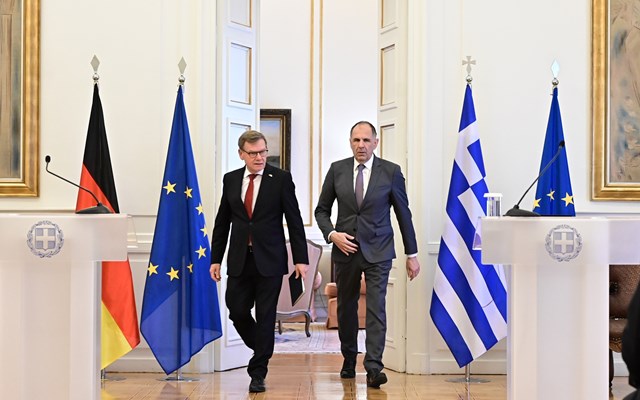 Η κοινή δήλωση Γεραπετρίτη - Βάντεφουλ για στρατηγική συνεργασία Ελλάδας-Γερμανία - Τι περιλαμβάνει